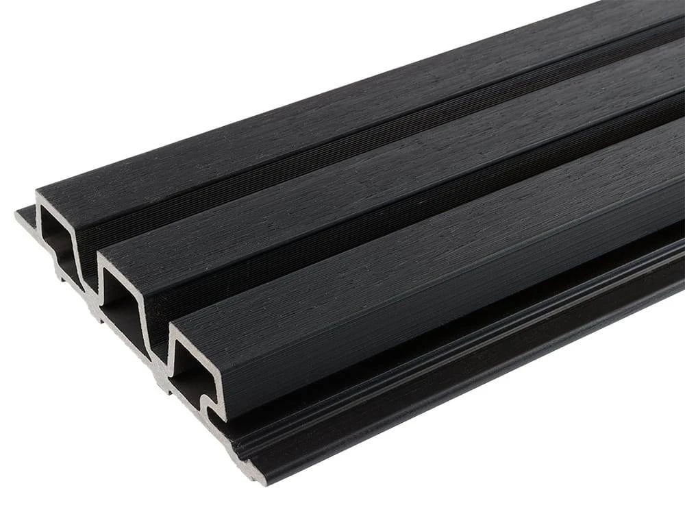 WEO35 Gardenwall Ebony Black